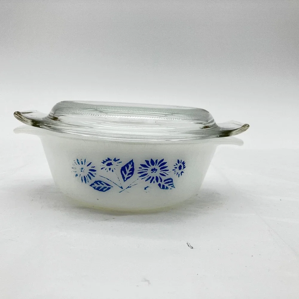 Anchor Hocking Fire-King Casserole Dish 12oz White Blue Floral Vintage Lid